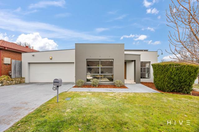 13 Erdos Street, ACT 2617