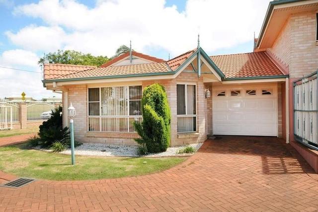 11/484 West Street, QLD 4350
