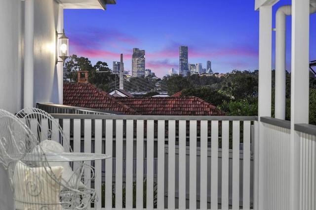 1 Palm Avenue, QLD 4103