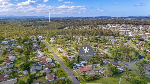 8 Woodview Street, QLD 4118