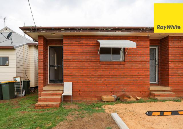 4/2A Herbert Street, NSW 2360