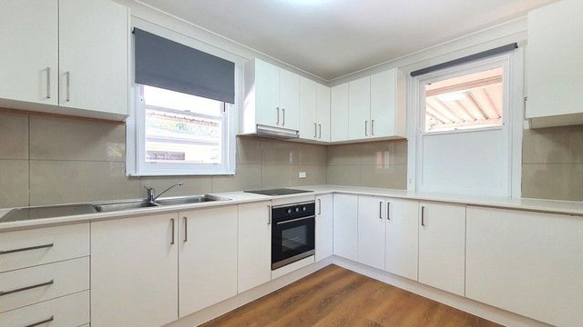 87 Captain Cook Drive, NSW 2770