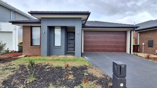 17 Vosges Crescent, VIC 3806