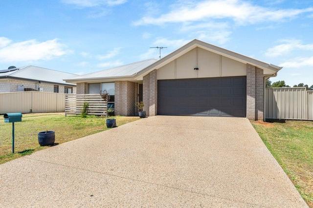 7 Lakeside Drive, QLD 4720