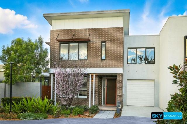 16 Eastlakes Glade, NSW 2148