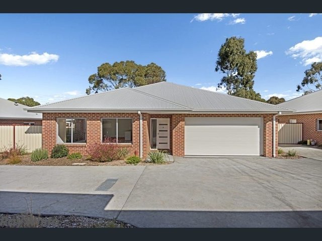2/28 Gordon Cres, VIC 3434