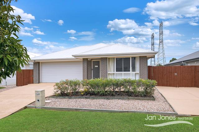 53 Plummer Cres, QLD 4509