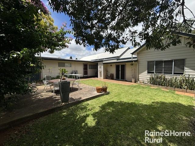 43 Bell Street, QLD 4610