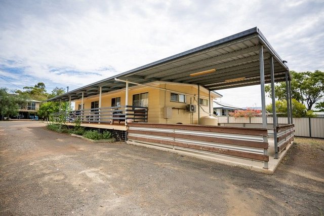 15 Robusta Drive, QLD 4455