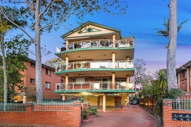 4/12 Henry Street, NSW 2150