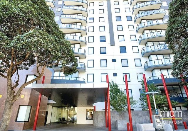 1112/28 Bank Street, VIC 3205