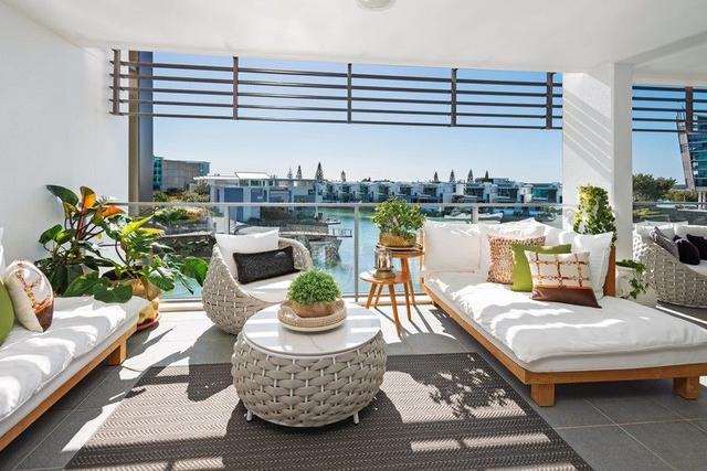 5302 Ephraim Island Parade, QLD 4216