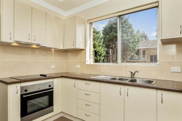 6/52-54 Orpington Street, NSW 2131