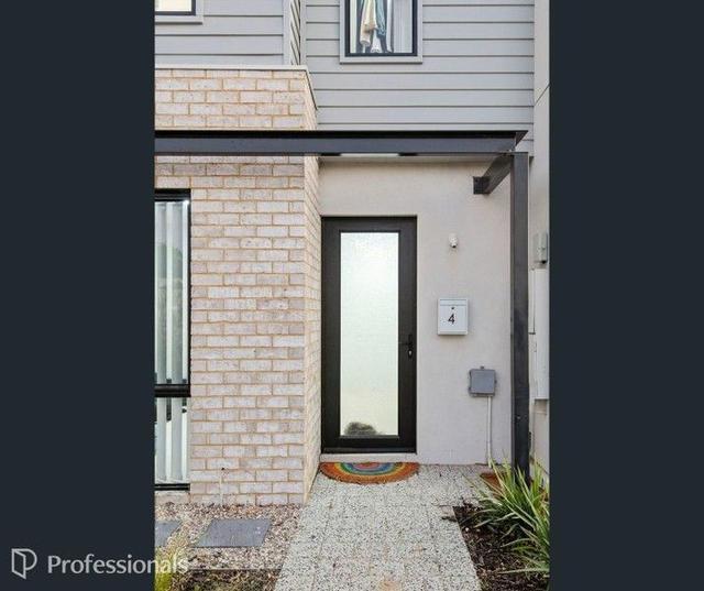 4 Passiflora Loop, WA 6064