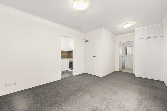 10/49 Hall Street, NSW 2026