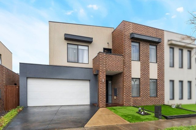 10 Landsdowne Avenue, VIC 3064