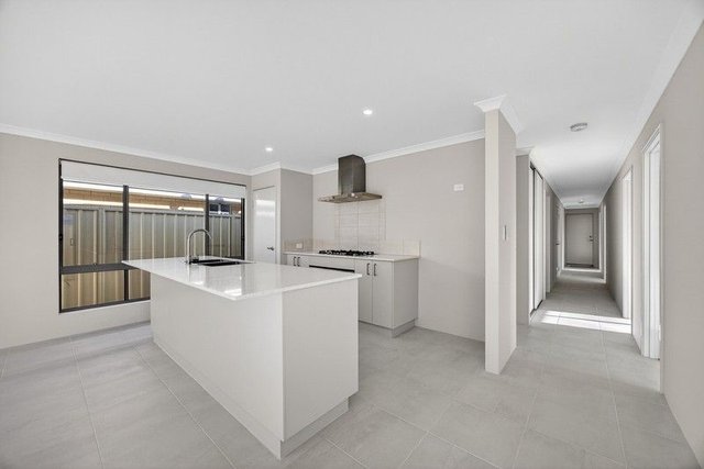 31 Catalina Drive, WA 6180