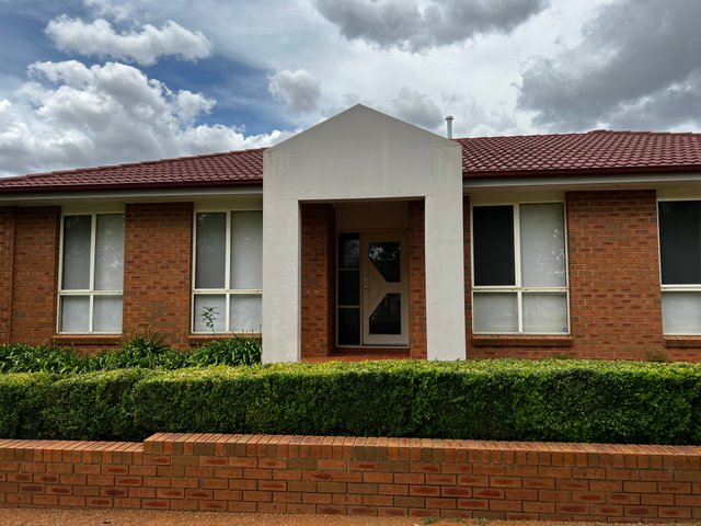 6 Nellie Hamilton Ave, ACT 2912
