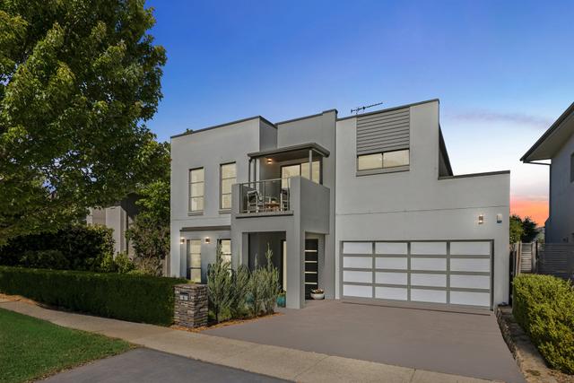 5 Ray Ellis Crescent, ACT 2914