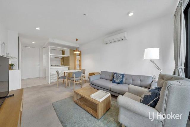2409/33 Mackenzie Street, VIC 3000