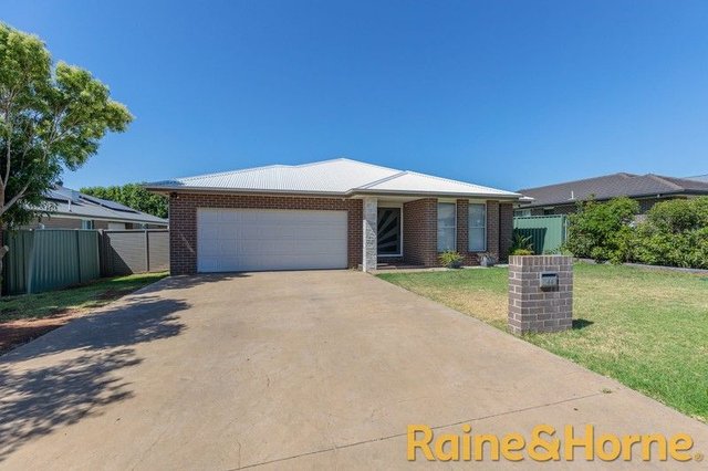 44 Linda Drive, NSW 2830