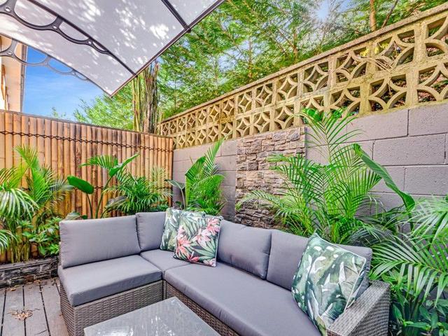 1/21 Greenwich Road, NSW 2065