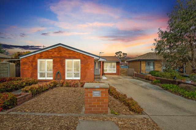 27 Ullamulla Crescent, NSW 2620