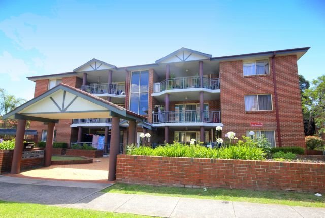 12/84-86 Brancourt Avenue, NSW 2199