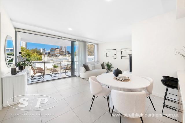 70/68 Sir John Young Crescent, NSW 2011