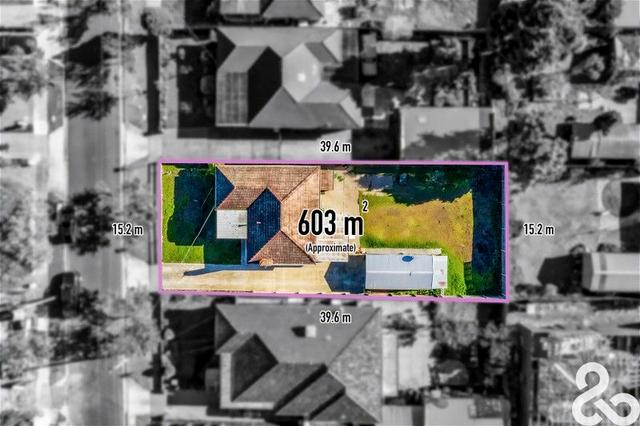 18 Howell Street, VIC 3075