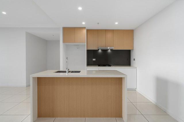 1004/2 Lachlan Street, NSW 2170