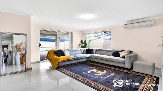 8/20 Tait Street, WA 6112