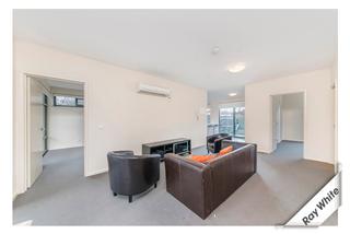 Lounge Room (2015-07-07)