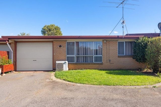 2/358 Bridge Street, QLD 4350