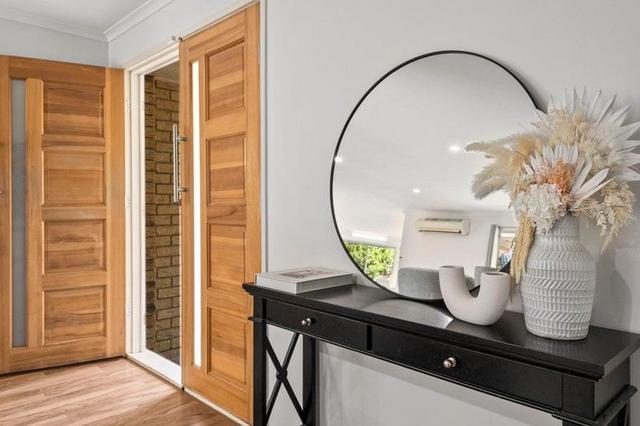 8 Kookaburra Place, QLD 4077