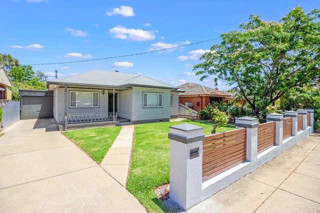 224 Bourke Street, NSW 2650