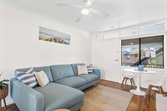 13/10 Kiandra Rd, NSW 2517