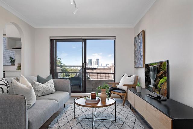 33/2 Barton Road, NSW 2064