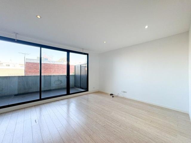 110/109 Inkerman Street, VIC 3182