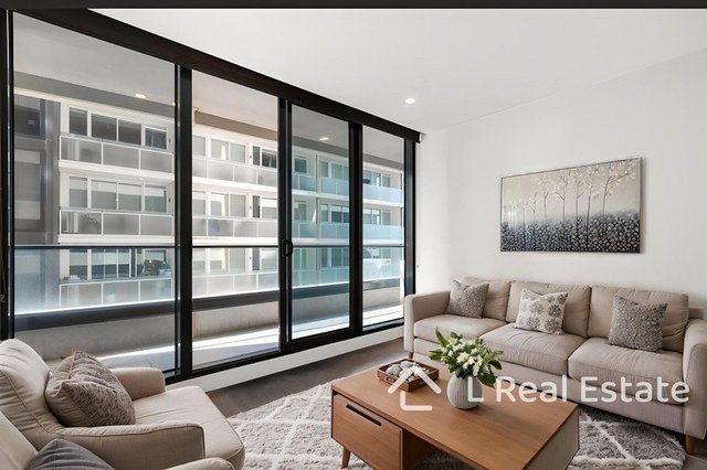1014/3 Yarra Street, VIC 3141