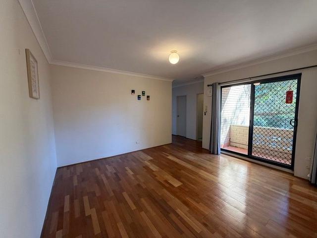4/24 Keith Street, NSW 2203