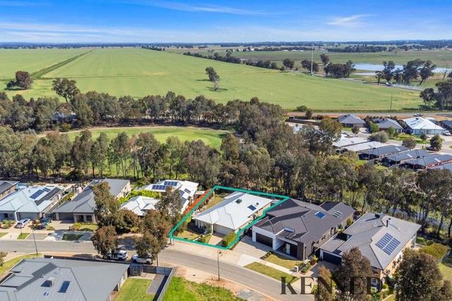 33 Phillip Hyland Drive, VIC 3730