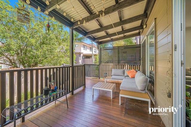 3/24 Latham Street, QLD 4032