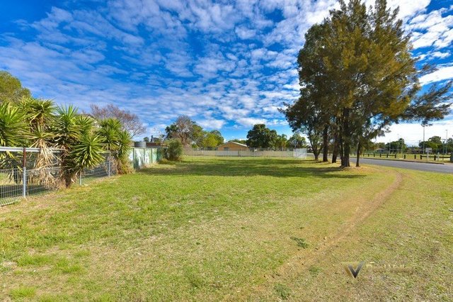 38 Bourne Street West, NSW 2340