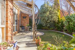 Beautiful Courtyard Garden