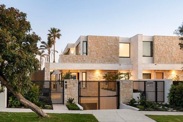 4b Gordon Crescent, VIC 3193