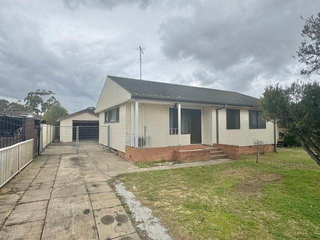 27 Finisterre Avenue, NSW 2770