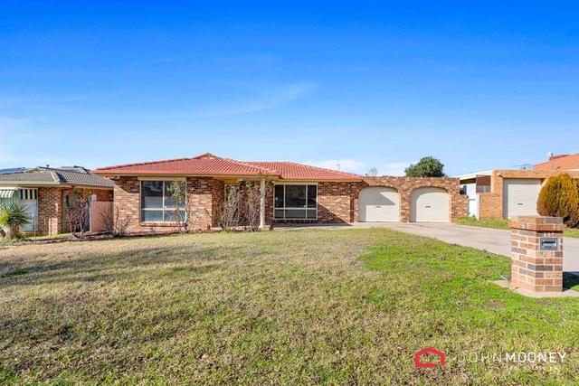 106 Dalman Parkway, NSW 2650