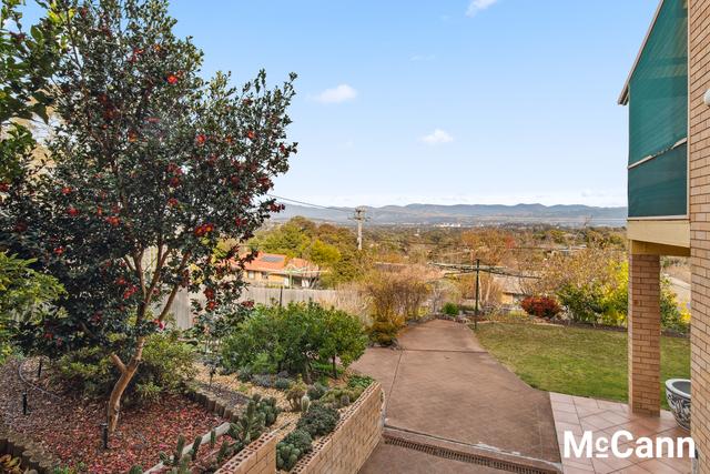 18 Harbison Crescent, ACT 2903