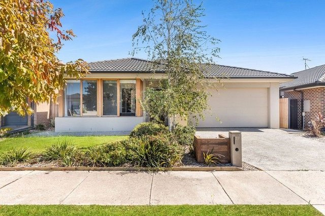 37 Lance Drive, VIC 3217
